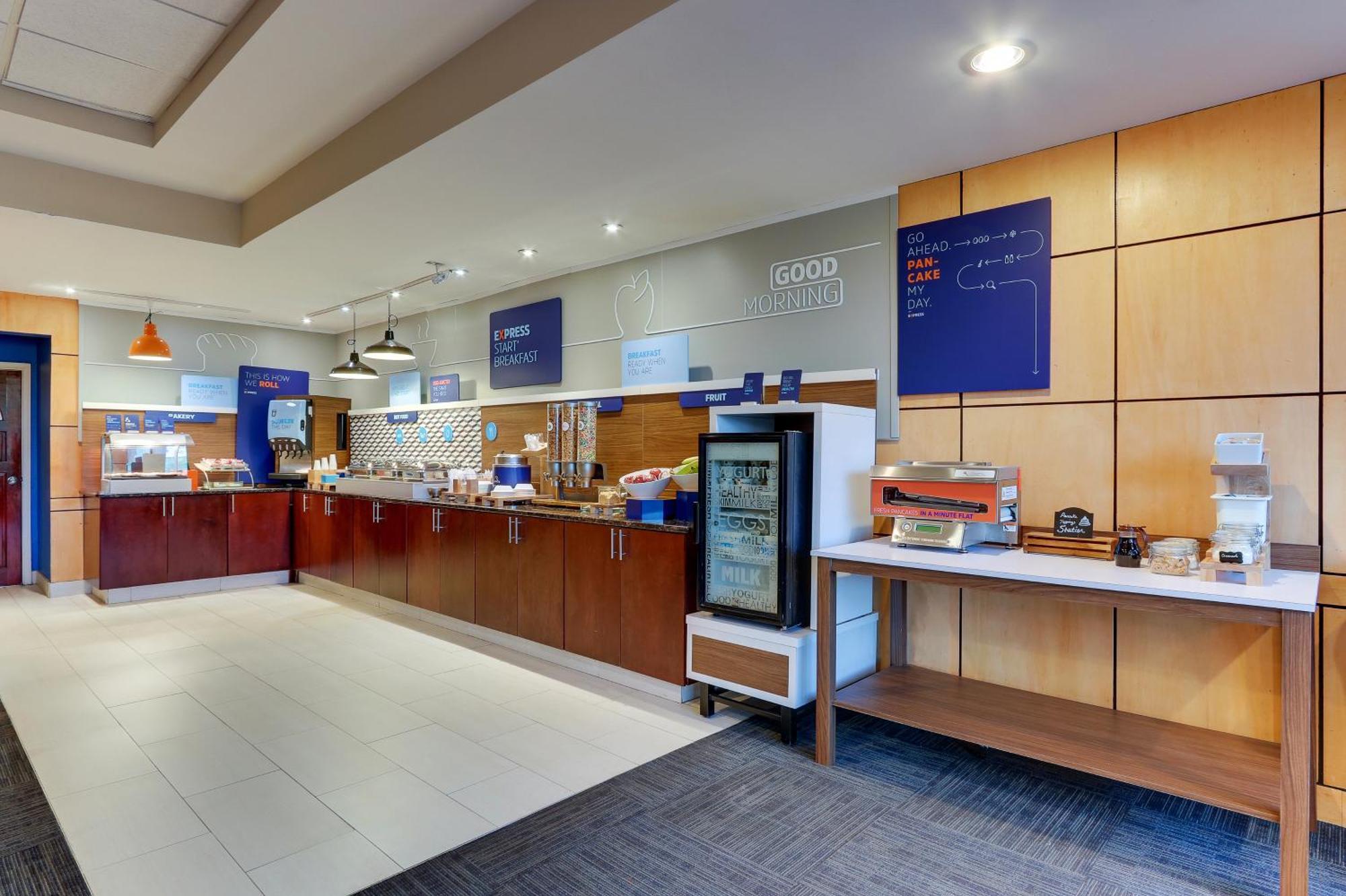Holiday Inn Express Aberdeen-Chesapeake House By Ihg Εξωτερικό φωτογραφία